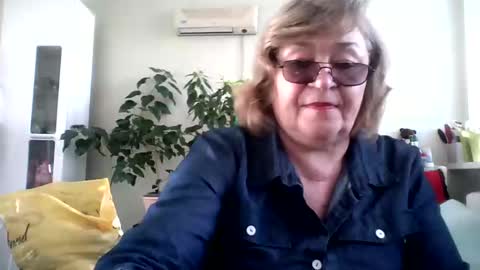 Flowerlower online show from March 2025 02:01:02 PM
