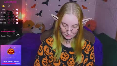 Snapshot of fluffy_muffin3 chatting on October 2025 03:07:01 PM Agatha online show from October 2025 03:07:01 PM