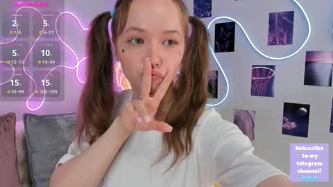 Snapshot of fly_best chatting on February 2025 06:45:01 PM Polly online show from February 2025 06:45:01 PM