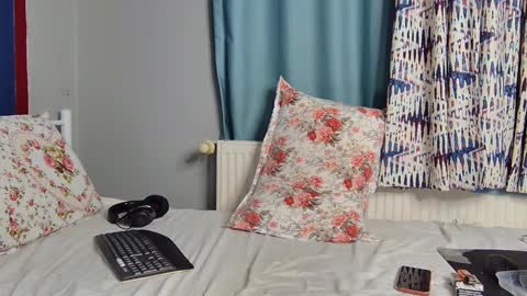 FlyDirty online show from October 2025 03:43:01 PM