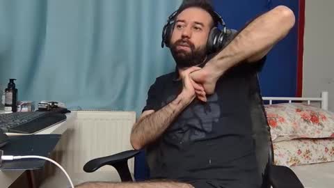 FlyDirty online show from October 2025 11:03:01 PM