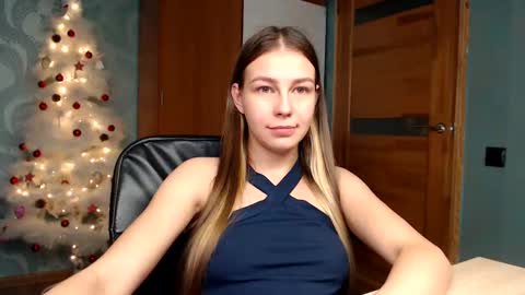 Molli  Ready for any play with you. Hottest show in pvt  Help a student earn big tokens  online show from December 2024 03:30:01 AM