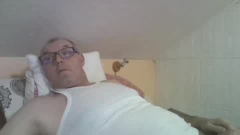 Snapshot of fojtik chatting on October 2025 06:52:02 PM Fojtik online show from October 2025 06:52:02 PM