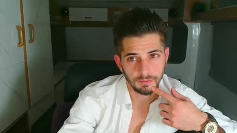 Snapshot of followknight chatting on October 2025 06:03:02 PM independent model online show from October 2025 06:03:02 PM