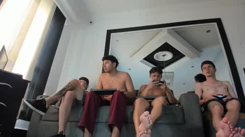 foot_master777 online show from September 2025 07:52:02 PM