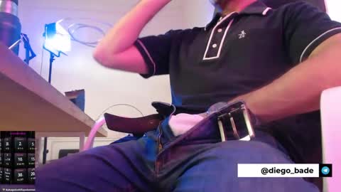 Foreign Off online show from October 2025 07:55:01 PM