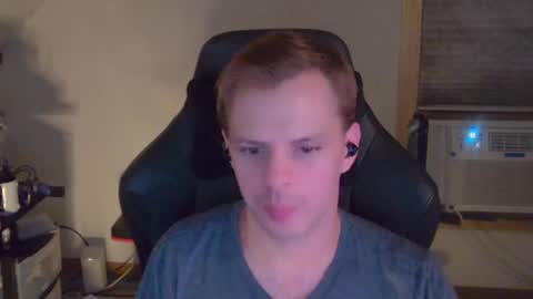 Snapshot of forever_broken chatting on October 2025 05:04:01 AM forever_broken online show from October 2025 05:04:01 AM