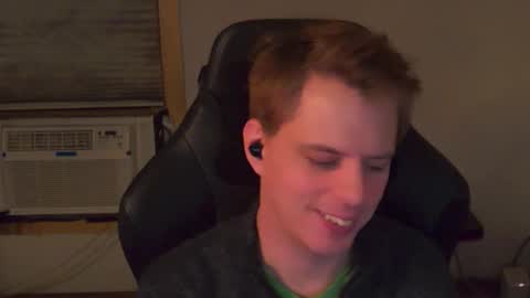 forever_broken online show from December 2025 06:10:02 AM