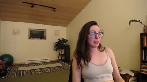 formicaforest online show from March 2025 03:06:01 AM