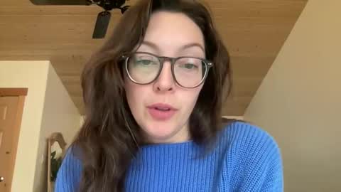 formicaforest online show from December 2025 08:17:01 PM