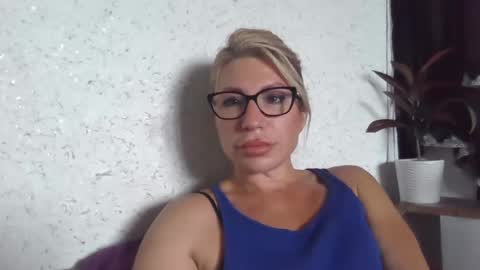 Snapshot of fox_red_lady7 chatting on September 2025 05:55:02 AM fox_red_lady7 online show from September 2025 05:55:02 AM