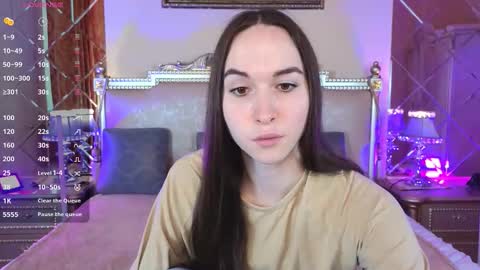 Snapshot of foxxy_girl_ chatting on October 2025 06:36:02 AM andice online show from October 2025 06:36:02 AM