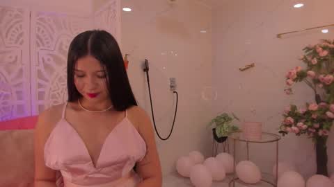 Snapshot of foxy200__ chatting on October 2025 07:55:01 PM Foxy online show from October 2025 07:55:01 PM