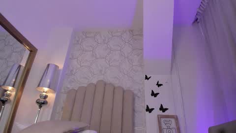 Snapshot of foxy200__ chatting on October 2025 07:55:02 PM Foxy online show from October 2025 07:55:02 PM