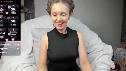 Foxy online show from January 2025 08:32:02 AM