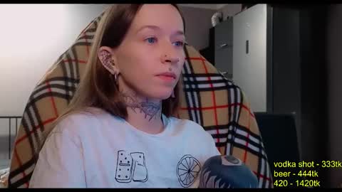 Snapshot of fran_bow chatting on October 2025 06:03:01 AM fran_bow online show from October 2025 06:03:01 AM