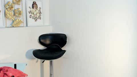 FRAN DESS online show from February 2025 02:14:01 AM