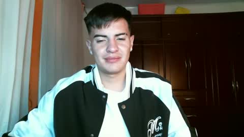 franccesco_699 online show from December 2024 02:31:01 AM