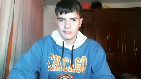 franccesco_699 online show from December 2024 04:27:02 PM