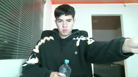 franccesco_699 online show from January 2025 04:37:02 PM