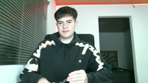 franccesco_699 online show from January 2025 11:44:02 PM