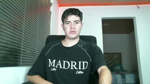 franccesco_699 online show from January 2025 04:55:01 PM