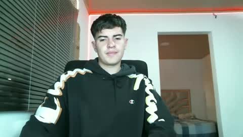 franccesco_699 online show from January 2025 08:44:01 PM