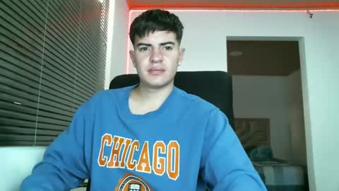 franccesco_699 online show from January 2025 03:48:01 PM