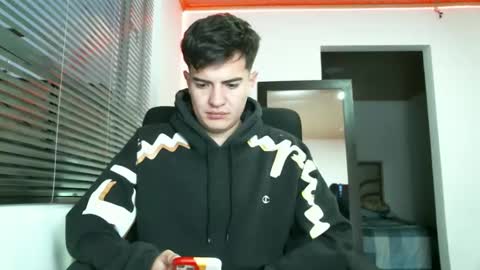 franccesco_699 online show from January 2025 11:04:02 PM
