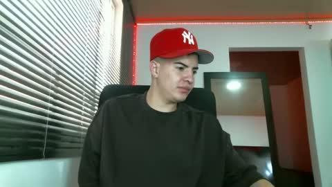 franccesco_699 online show from January 2025 05:09:01 PM