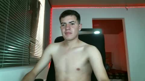 franccesco_699 online show from February 2025 05:41:02 PM