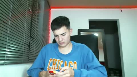 franccesco_699 online show from February 2025 12:17:02 AM