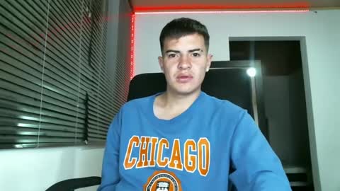 franccesco_699 online show from February 2025 12:16:01 AM