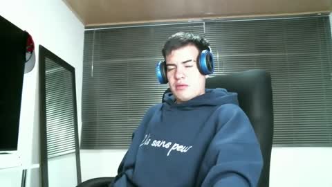 franccesco_699 online show from March 2025 01:22:01 AM