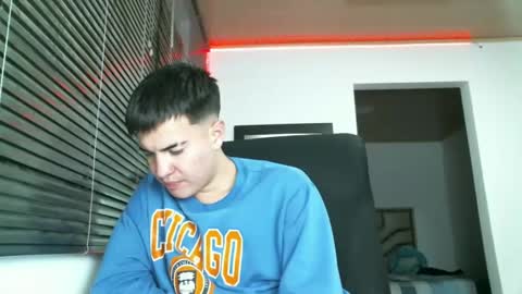 franccesco_699 online show from March 2025 11:31:02 PM