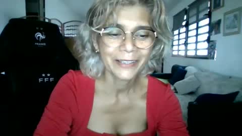 francelune online show from February 2025 12:24:02 PM