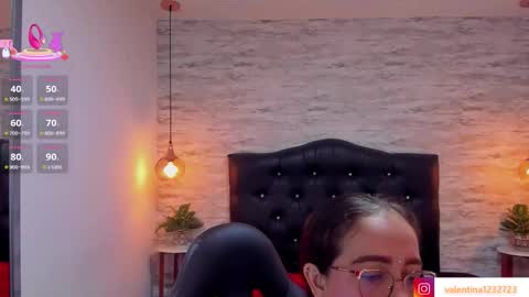          online show from October 2025 02:27:02 PM