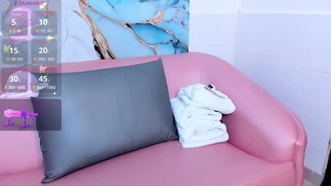 Snapshot of franceska_milf chatting on September 2025 08:32:02 PM franceska_milf online show from September 2025 08:32:02 PM