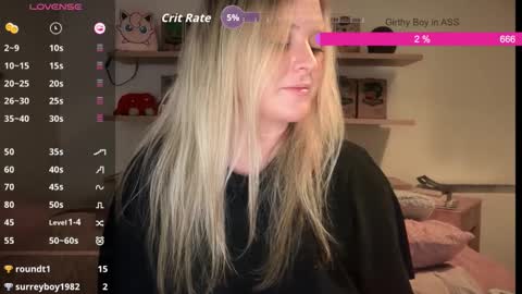 Snapshot of francis_digby chatting on October 2025 05:32:02 PM Francis Digby online show from October 2025 05:32:02 PM