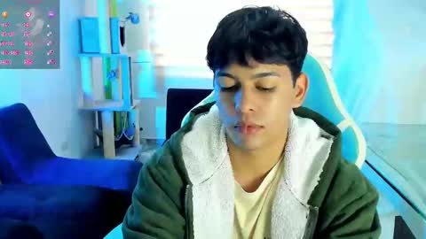 frank online show from October 2025 09:44:02 PM