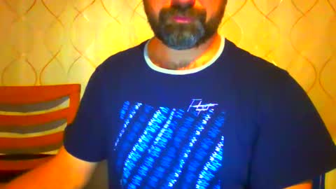 Frank online show from October 2025 07:58:02 PM