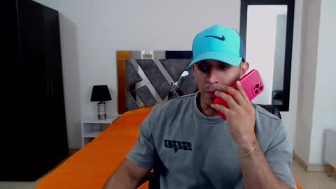 Frank online show from December 2024 01:25:01 AM