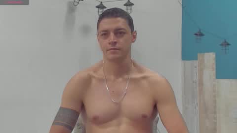 Frank online show from November 2025 07:58:02 PM