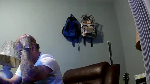 frankoze80 online show from October 2025 02:43:02 AM