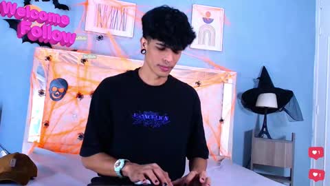 Franvill trato online show from October 2025 05:57:02 PM