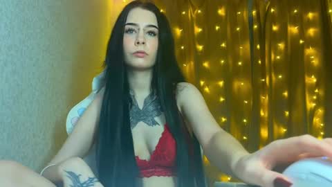 mistress Bastet and  mintcola online show from February 2025 03:25:02 PM