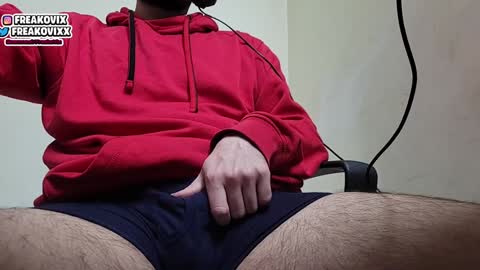 FreakoVix      online show from January 2025 02:36:01 PM