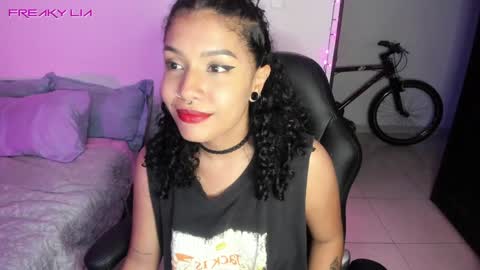 Lia Gomez online show from January 2025 02:46:02 AM