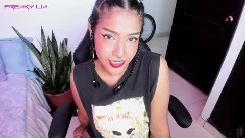 Lia Gomez online show from January 2025 10:39:01 PM