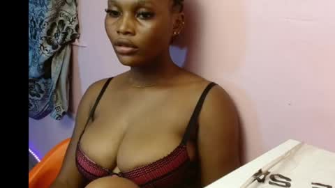 Snapshot of freaky_luna chatting on October 2025 12:44:02 PM luna online show from October 2025 12:44:02 PM